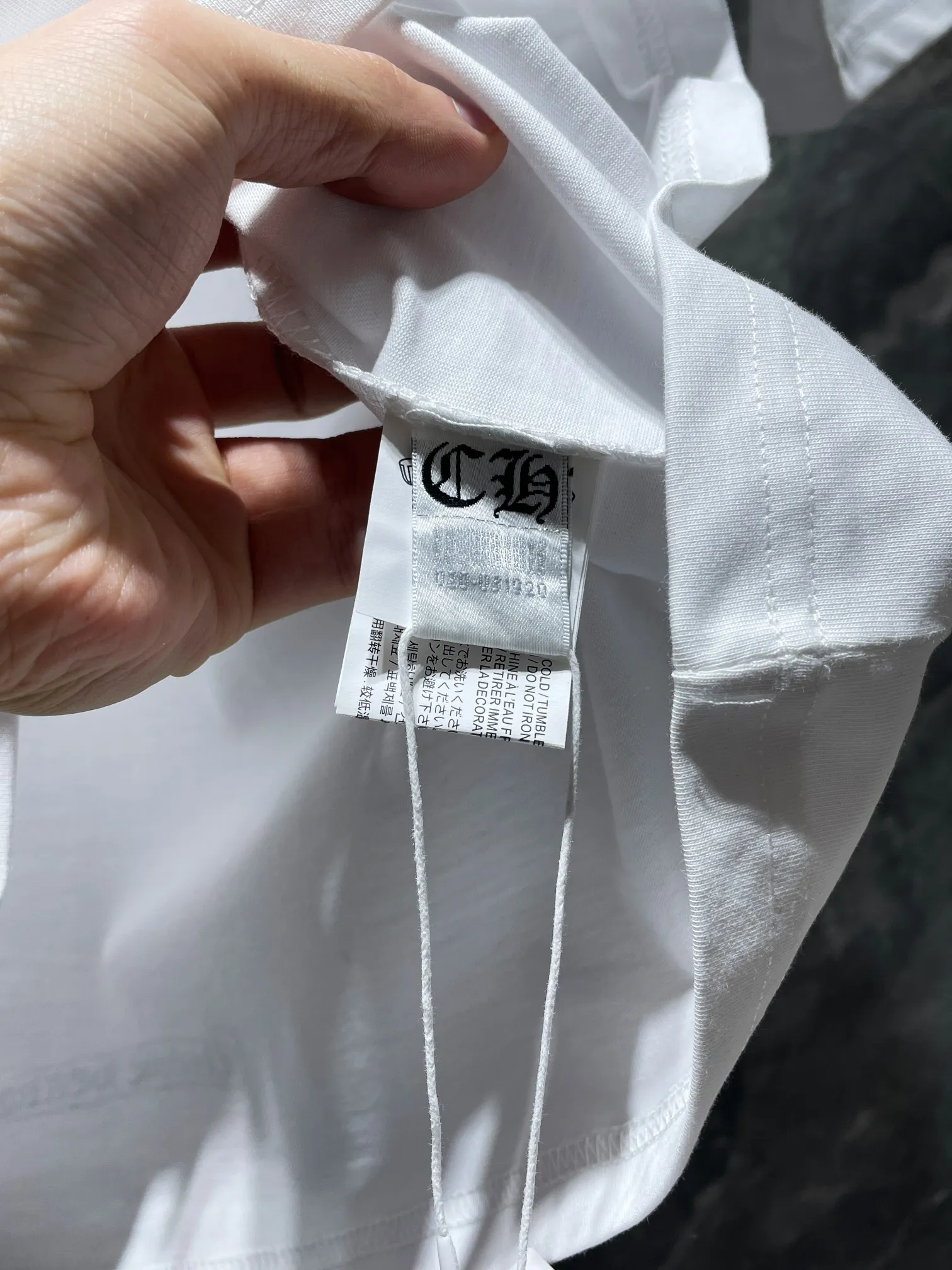 P140 New Chrome Hearts 25ss for summer. High gram weight, environmentally friendly and high-quality top-grade fabric. 260g~270g. Chrome classic color phantom cross letter flower arm length T. Imported environmentally friendly glue printing and dyeing. Counter synchronization. Re-engraved version 1:1. Recommended color: black white. Size: S, M, L, XL